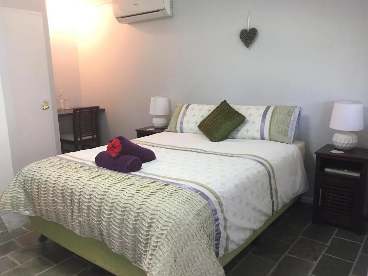 Hotel Eudlo Forest Retreat Penzion